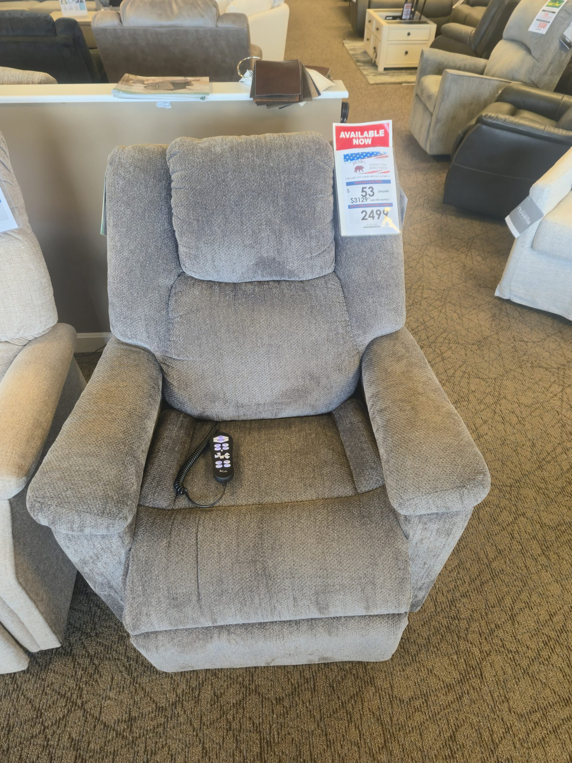 UC682 Power Lift Recliner