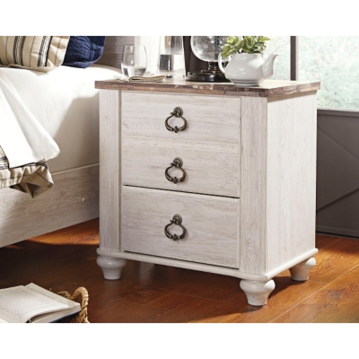 3def003c80a93925e831526d4df30430 Willowton Nightstand - Image 1