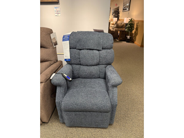 AURORA SMALL LIFT CHAIR STOCK ONLY