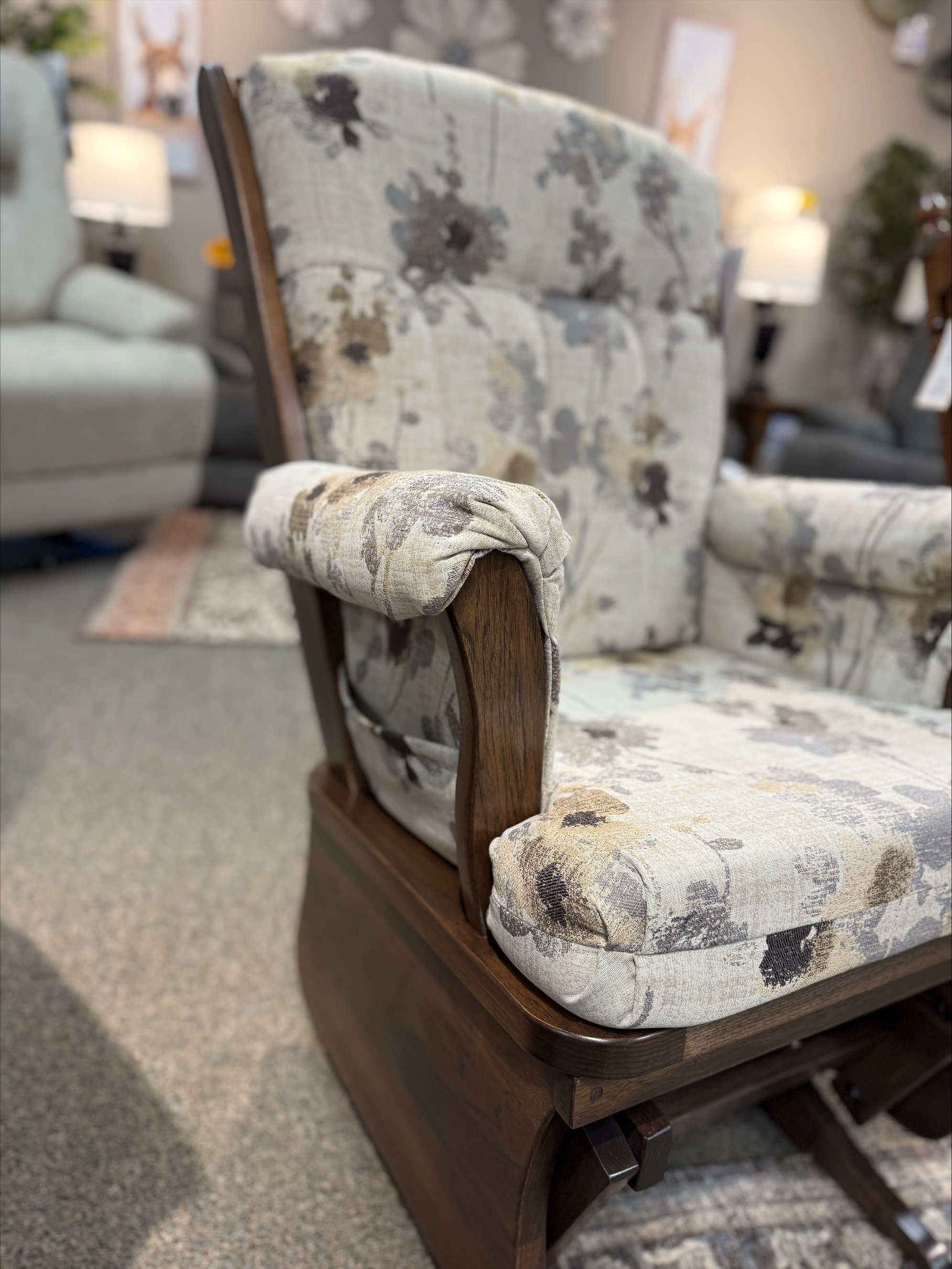 AMISH WORKS 194 SLEIGHBACK GLIDER - Image 3